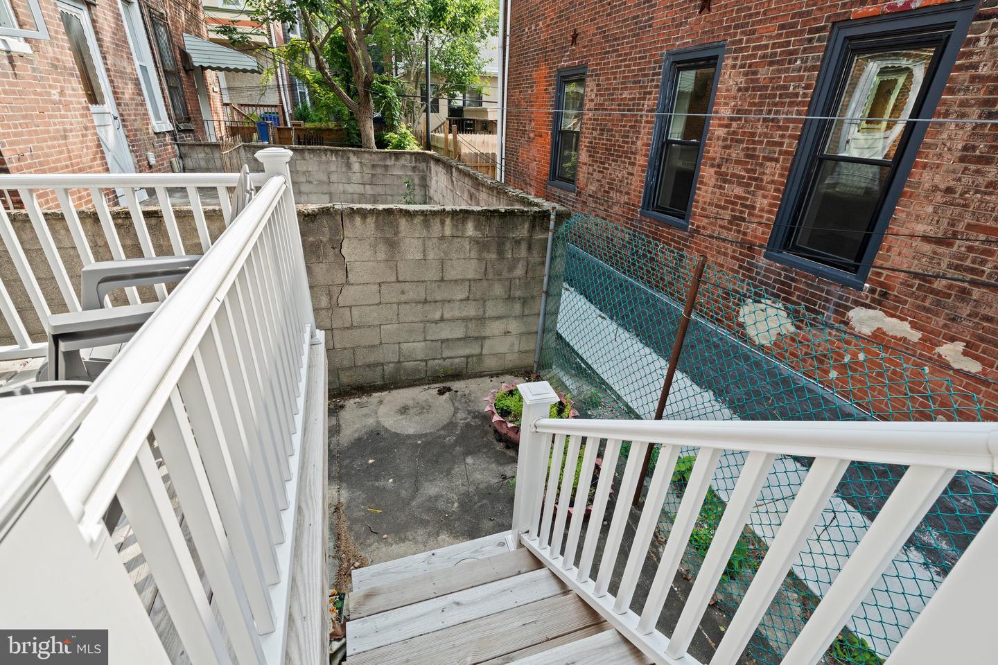 4928 Florence Avenue - 1