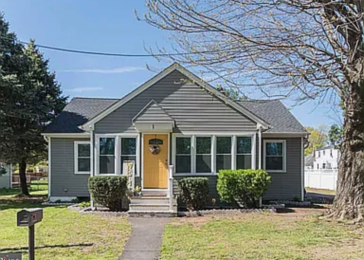 Property main image