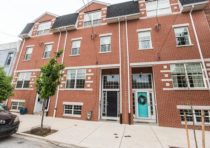 2545 East Dauphin Street